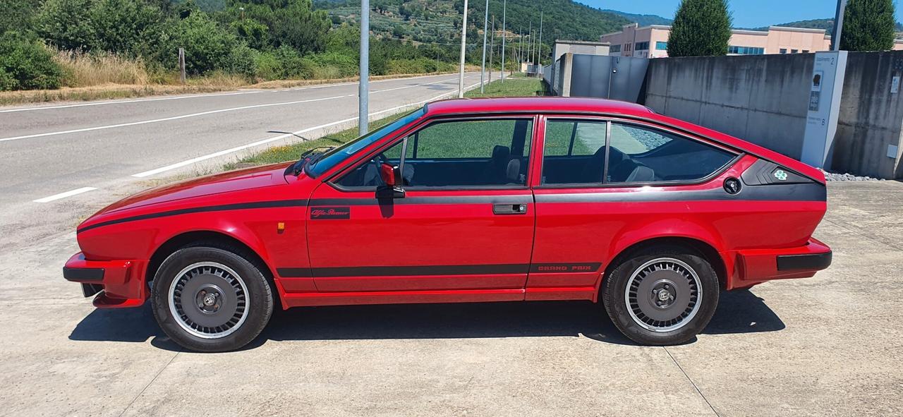 Alfa Romeo GTV GRAND PRIX