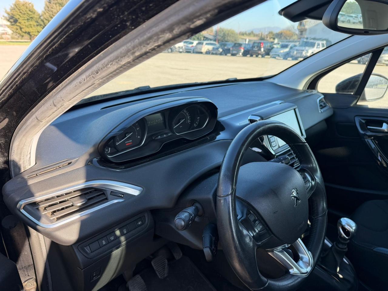 Peugeot 208 1.6 e-HDi 115 CV Stop&Start 5p Allure