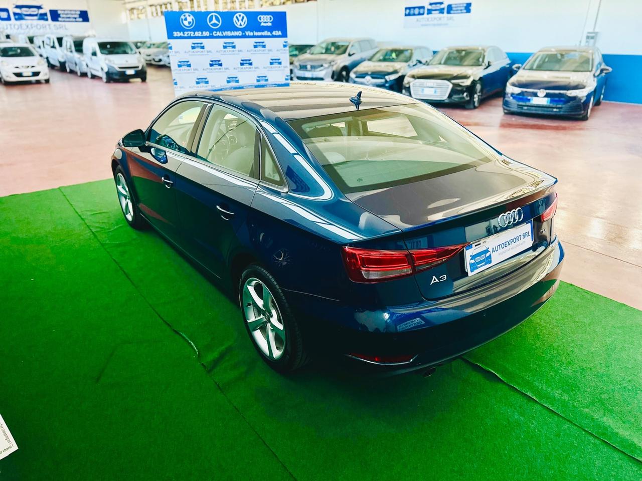 Audi A3 Sedan 1.6 TDI 116 CV/ok neopat/2018