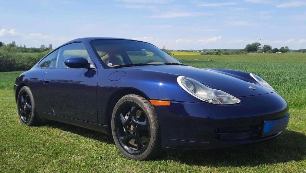 Porsche 911 Carrera 4 cat Coupé