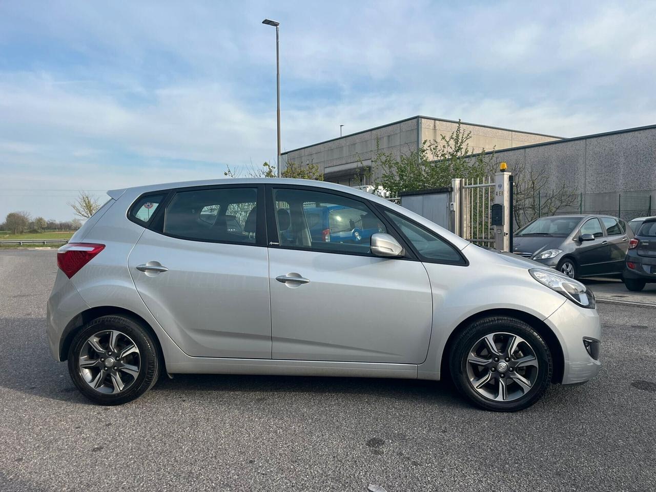 Hyundai iX20 1.4 DIESEL 90 CV XPossible STUPENDAA