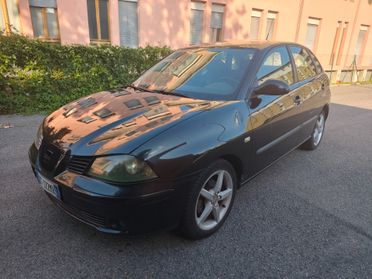 Seat Ibiza 1.4 TDI 80CV 5p. Stylance