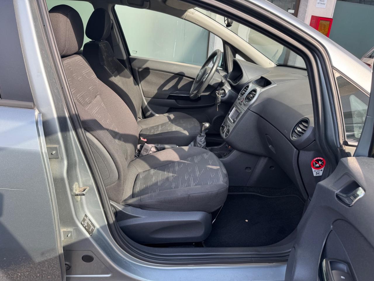 Opel Corsa 1.3 CDTI 95CV Elective 2011