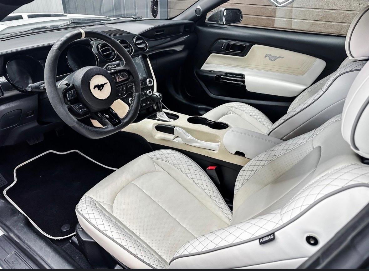 Ford Mustang 317 cv 2023