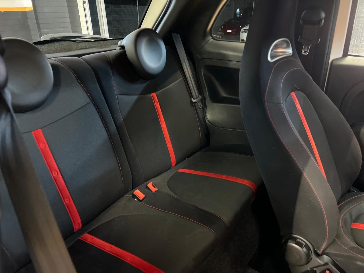 Abarth 500 1.4 Turbo T-Jet Custom