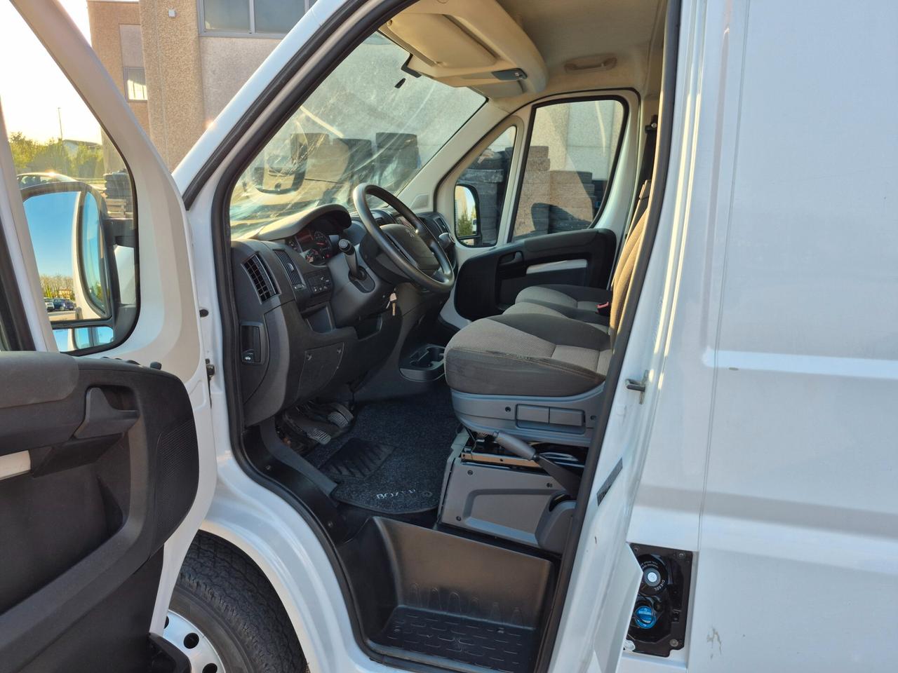 Peugeot Boxer L2H2 2.2 140CV