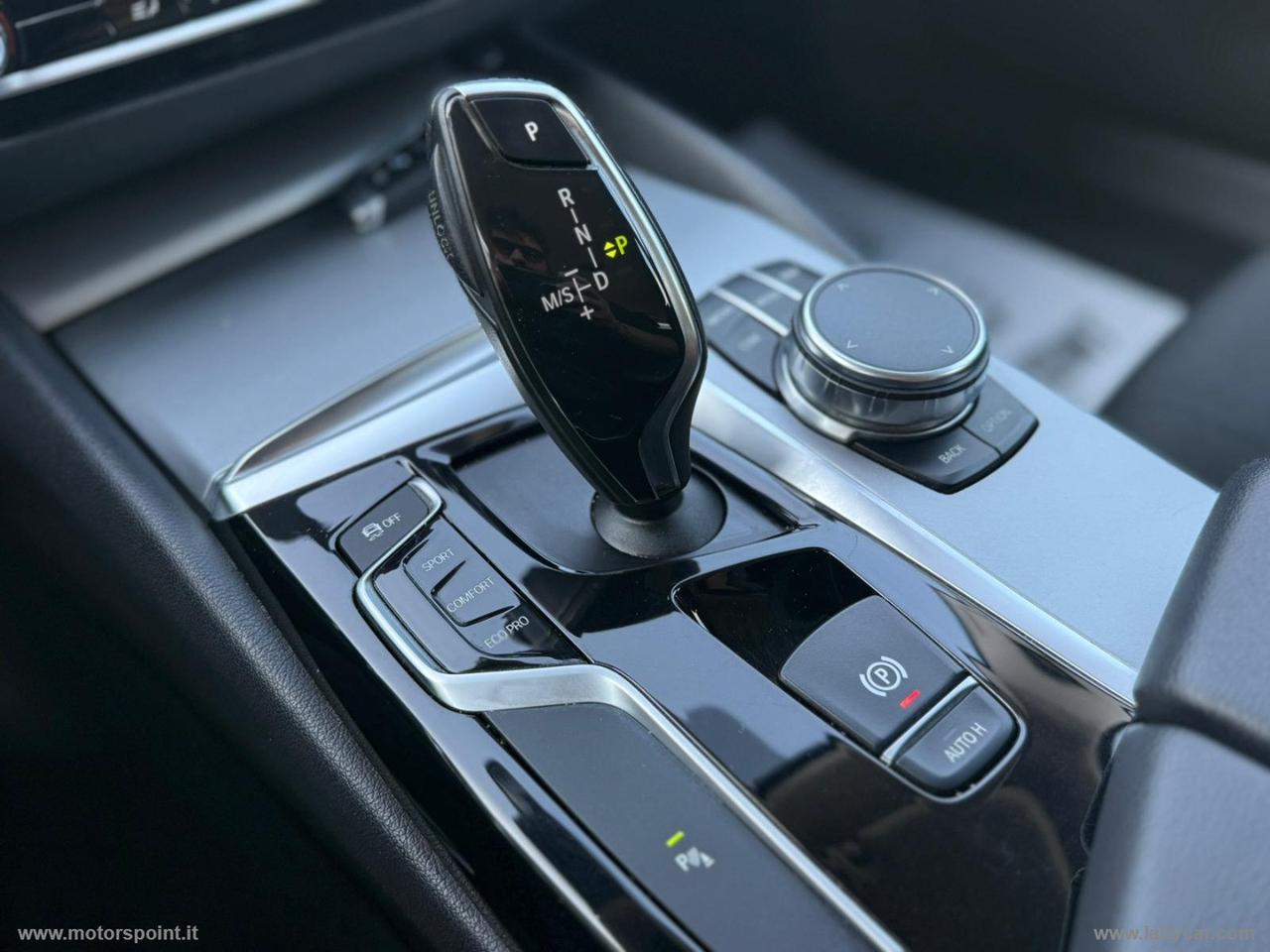 BMW 520d xDrive Touring Business