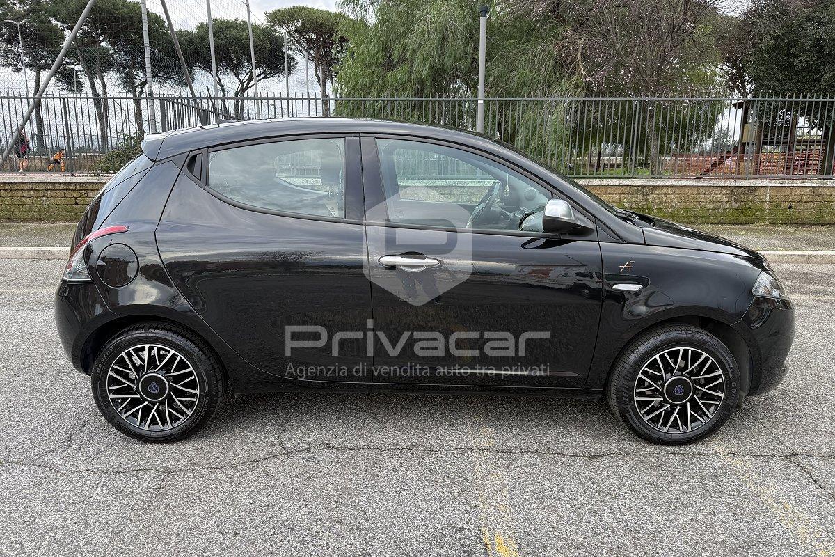 LANCIA Ypsilon 1.0 FireFly 5 porte S&S Hybrid Ecochic A. Ferretti