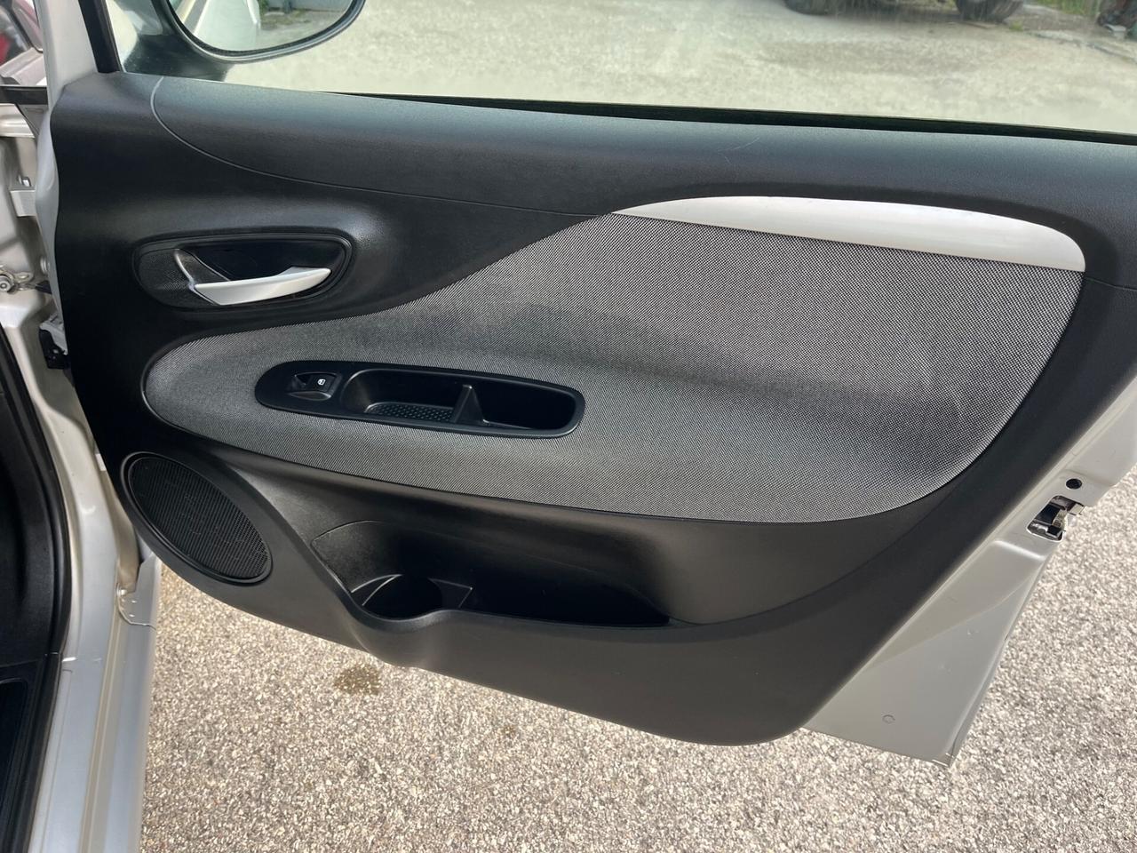 Fiat Punto Evo Dynamic 1.2 benzina/Gpl
