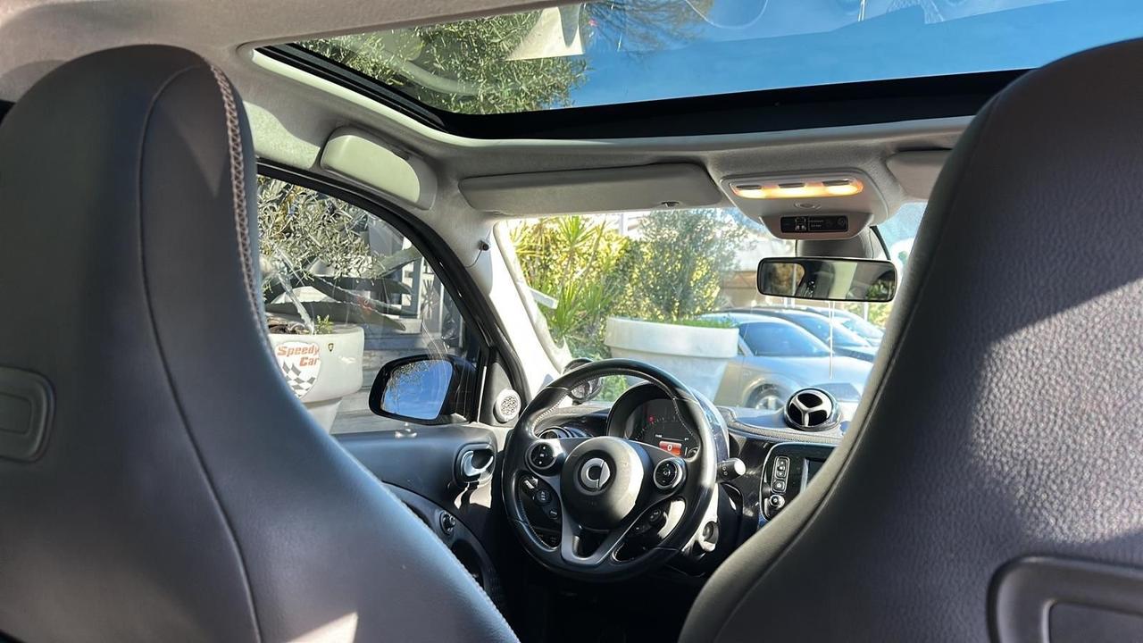 Smart ForFour BRABUS 0.9 Turbo twinamic Xclusive
