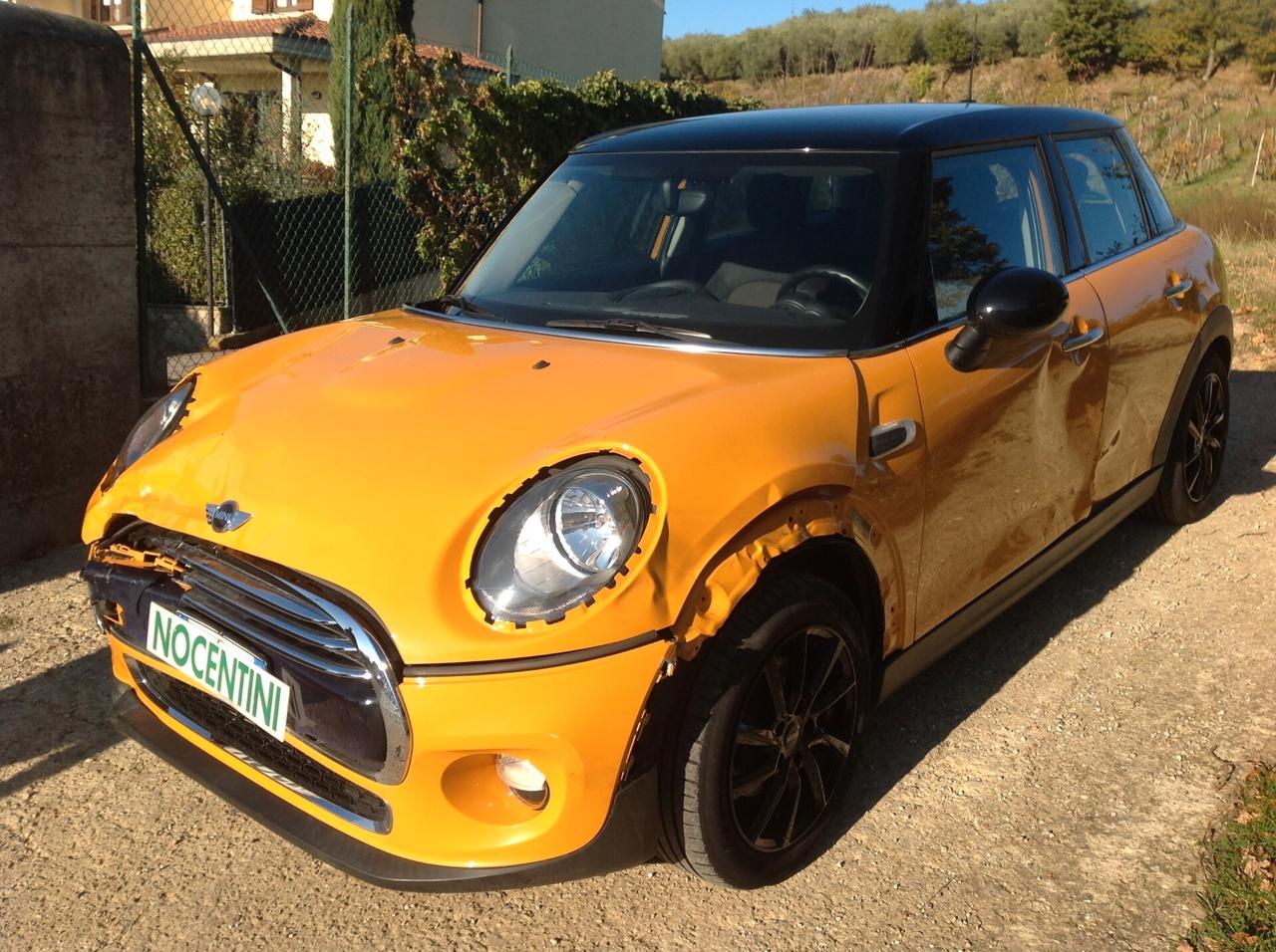 Mini Mini 1.5 Cooper Incidentata/Sinistrata