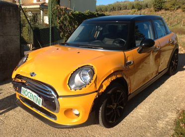 Mini Mini 1.5 Cooper Incidentata/Sinistrata