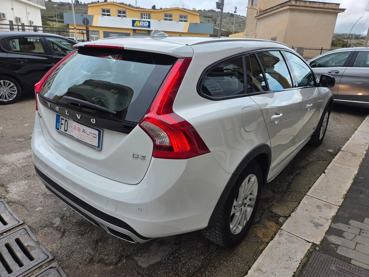 VOLVO V60 CROSSCOUNTRY 2.0 150 CV KM CERTIFIC 2016