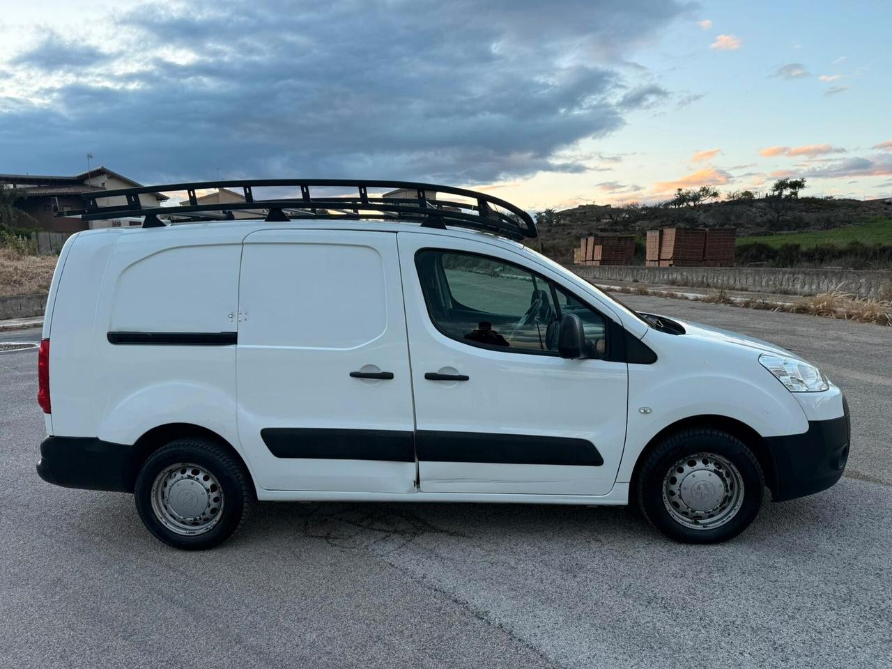 Peugeot Partner 1.6 HDi 90CV L2 3 posti