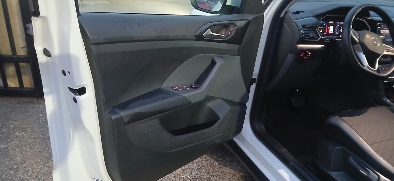 Volkswagen T-Cross 1.6 TDI DSG - 2020