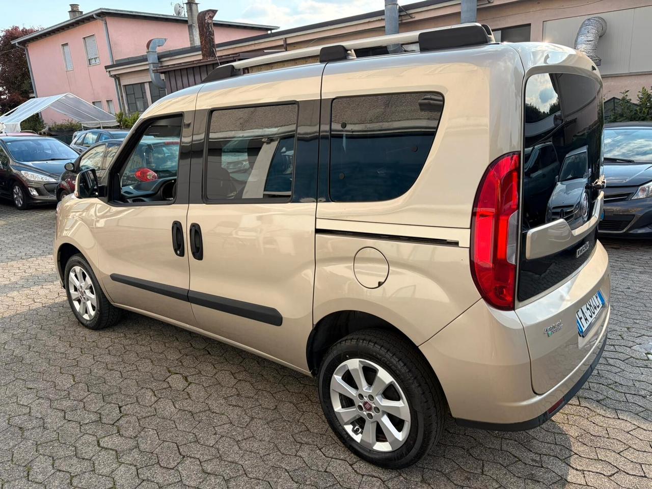 Fiat Doblo Doblò 1.4 T-Jet 16V Natural Power Lounge