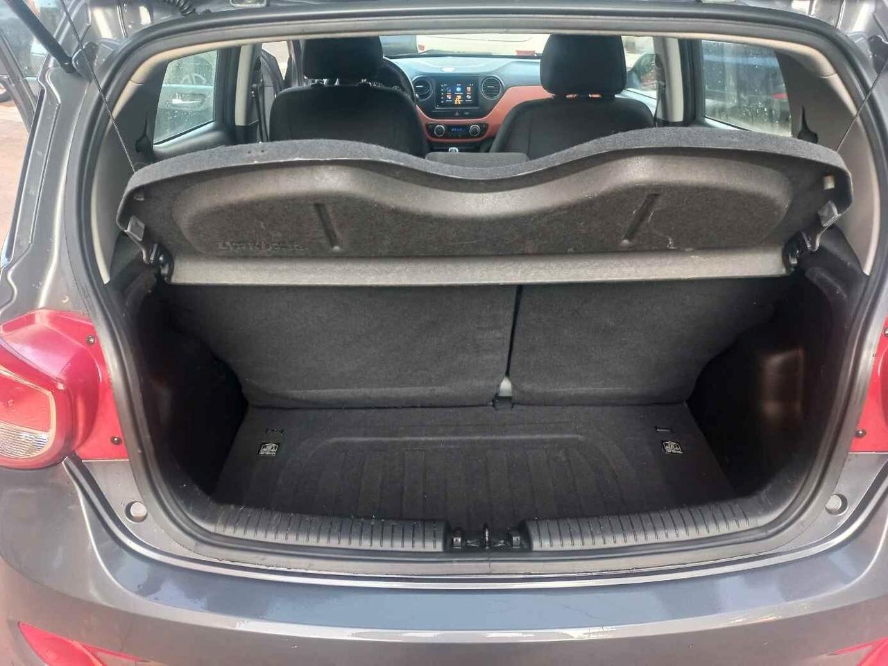 Hyundai i10 1.0 MPI Sound Edition