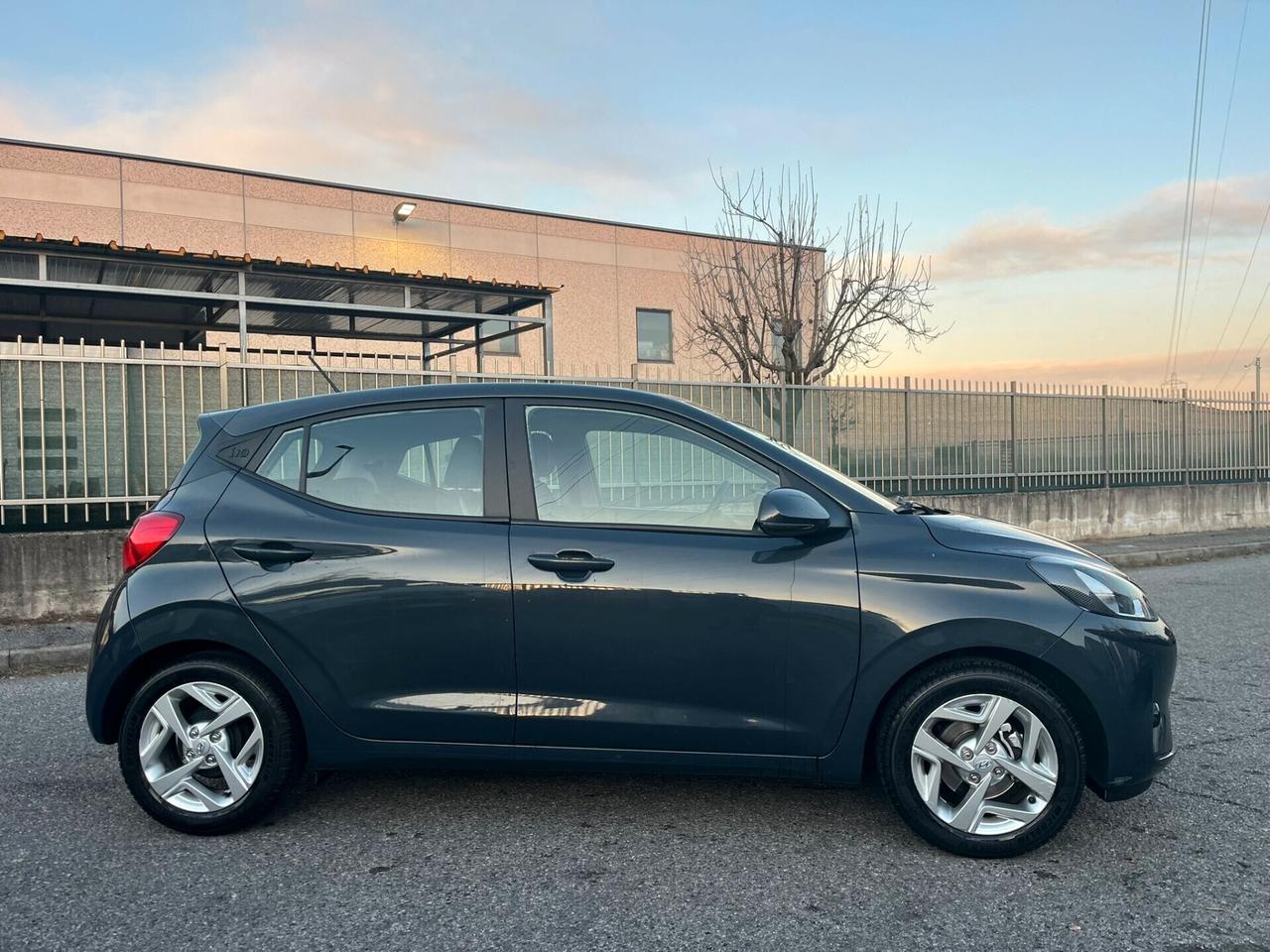 Hyundai i10 1.0 BENZ X NEOP 40.000 KM