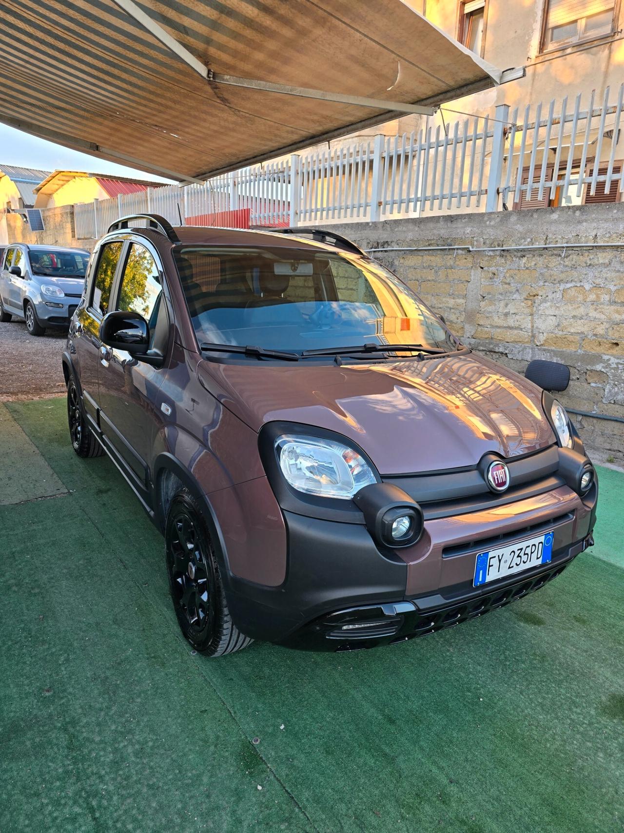 Fiat Panda 1.2 Trussardi city cross 2019