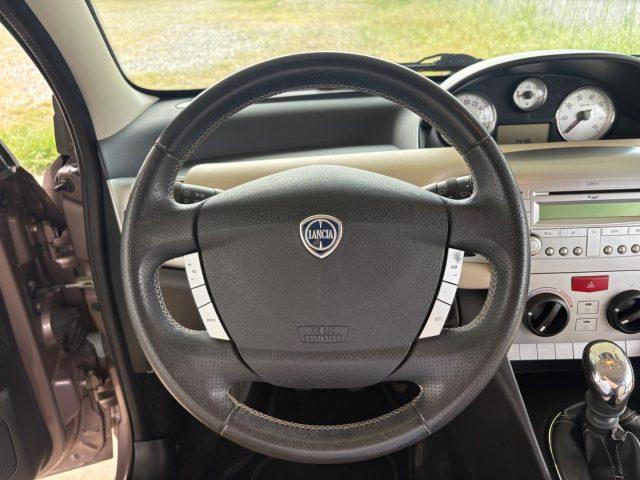 LANCIA Ypsilon 1.2 69 CV Platino OK NEOP INTERNI IN PELLE