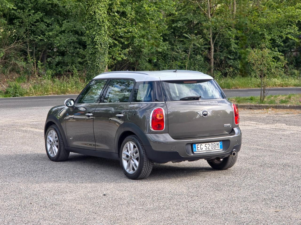 Mini Cooper D Countryman 1.6 ALL4x4 CV-111 2011-E5B Manuale