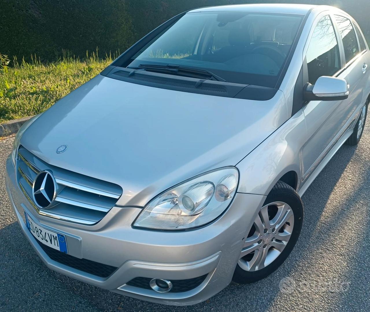 Opel Vivaro 9 posti