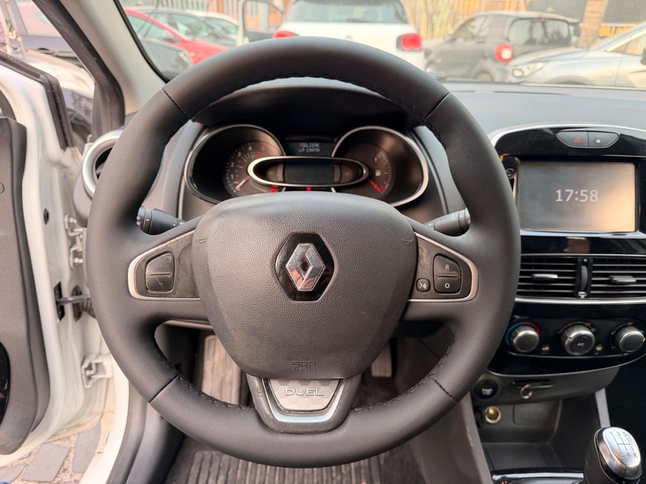 Renault Clio Sporter dCi 8V 90 CV Moschino Life