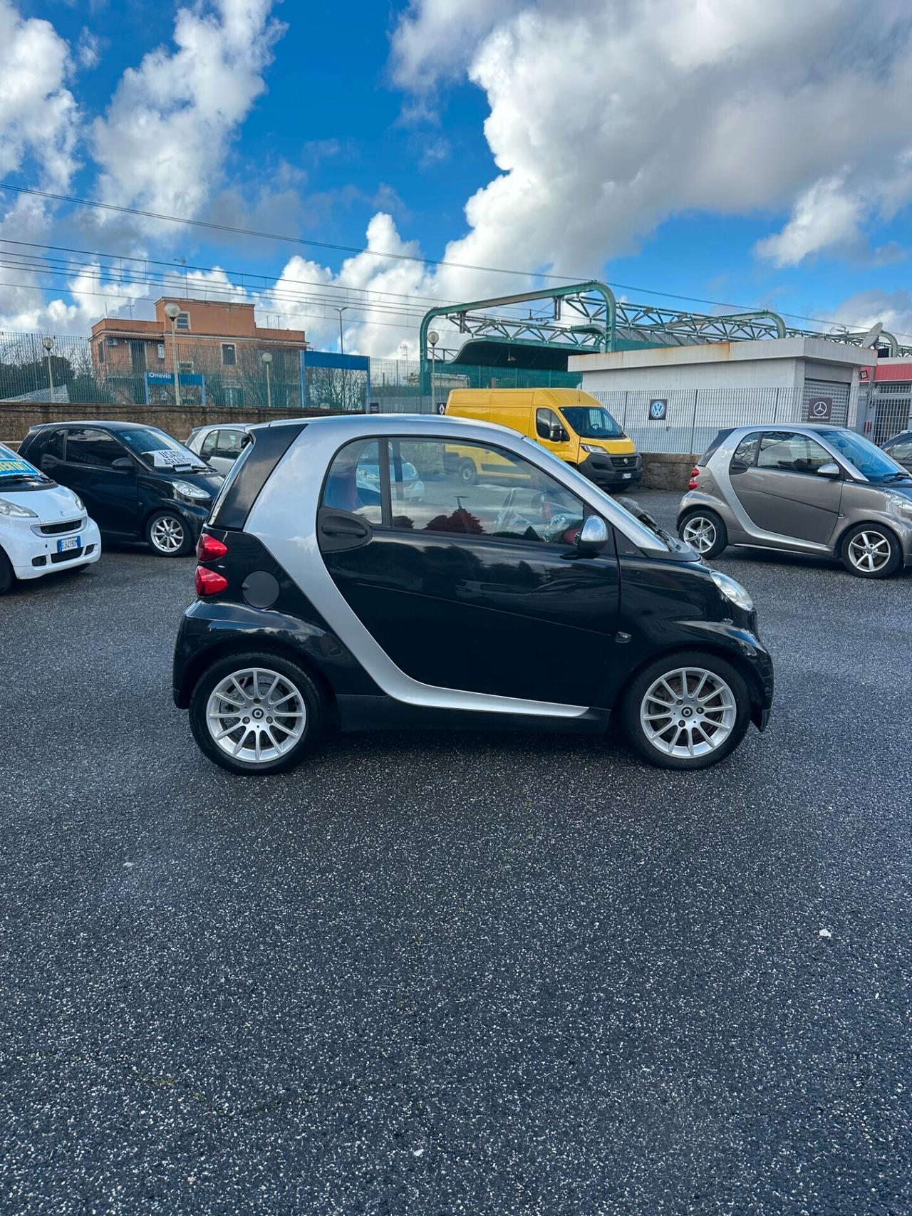 Smart 451 (MOTORE E FRIZIONE NUOVI CON FATTURA)