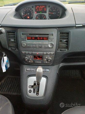 Lancia MUSA 1.4 16V Gold Dualogic Automatica