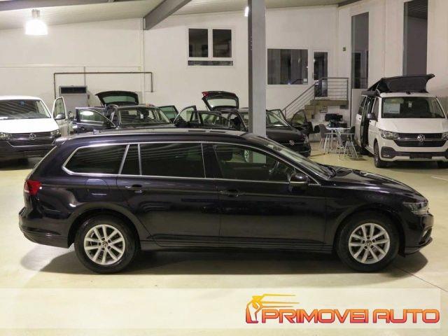 VOLKSWAGEN Passat Variant 1.5 TSI ACT Business