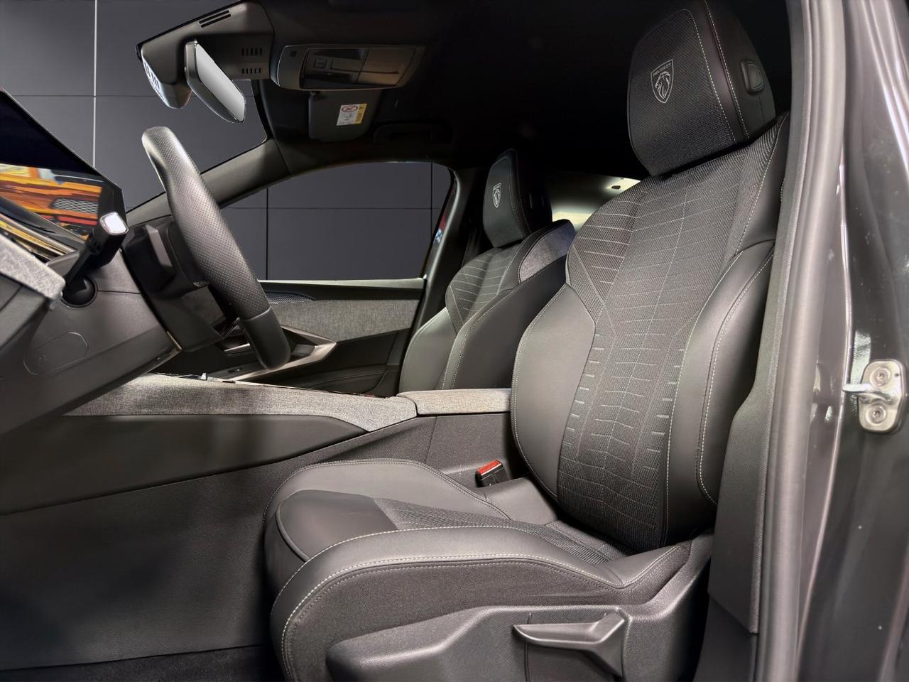 Peugeot 3008 3008 1.2 hybrid GT 145cv e-dcs6
