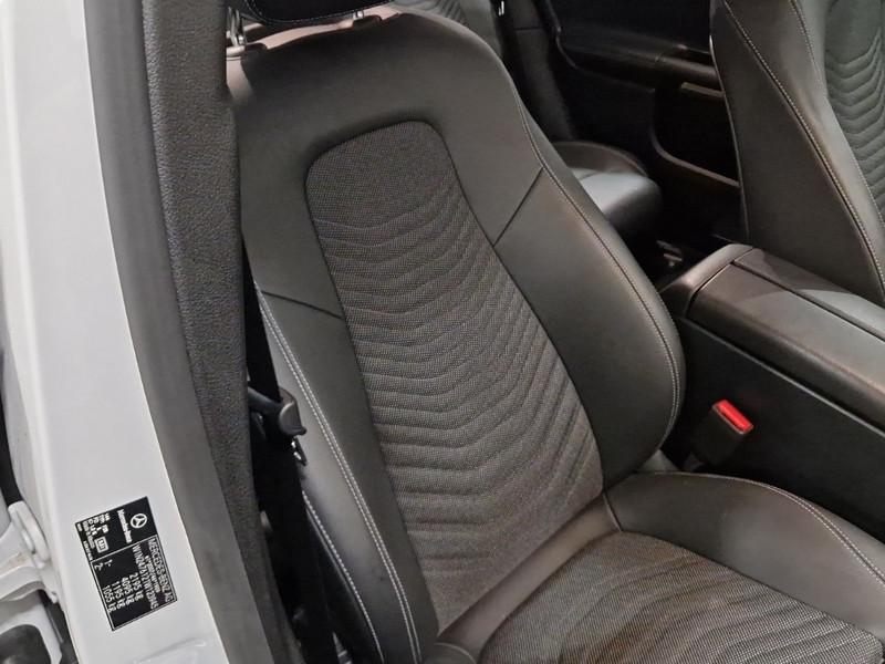 MERCEDES-BENZ GLB 200 D AUTOMATIC SPORT 5 PORTE SUV