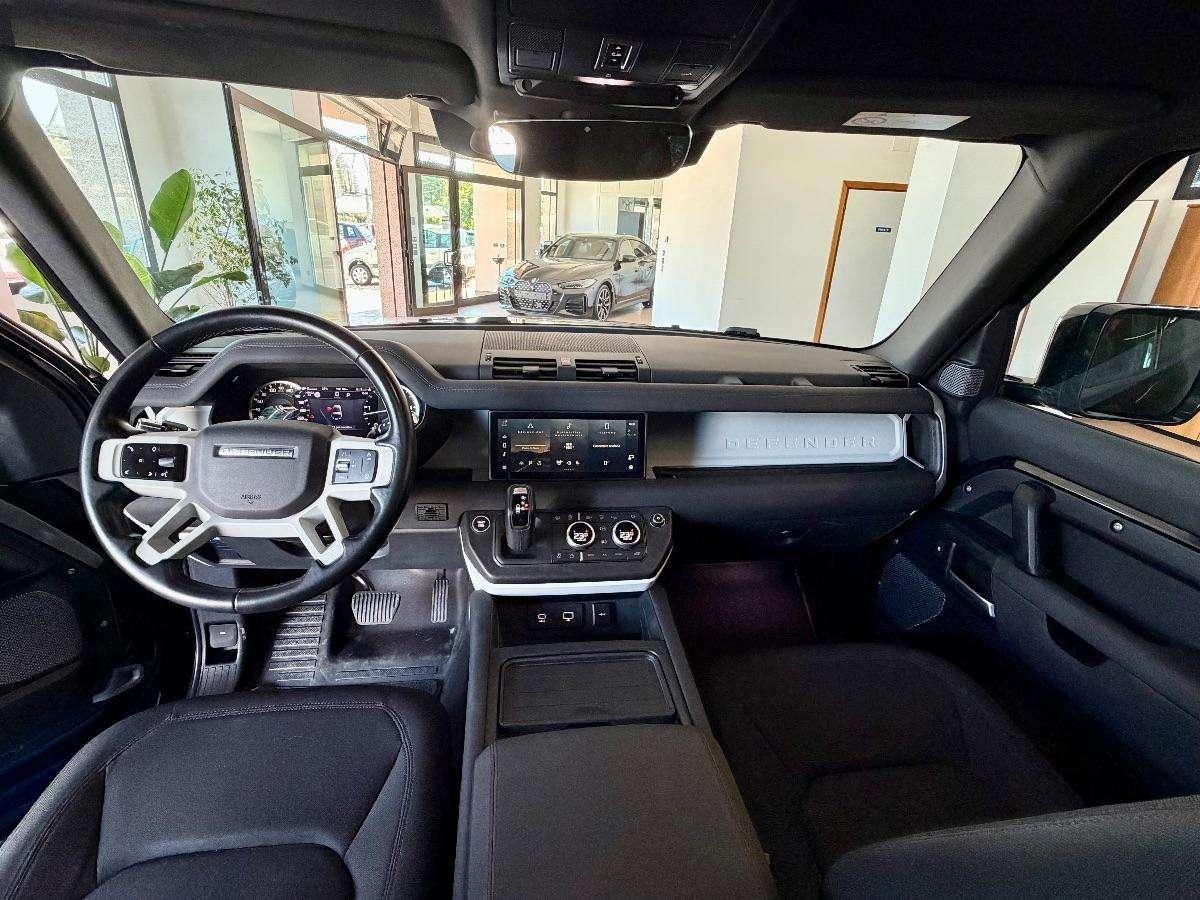 Land Rover Defender 90 3.0D I6 200 CV X-Dynamic SE