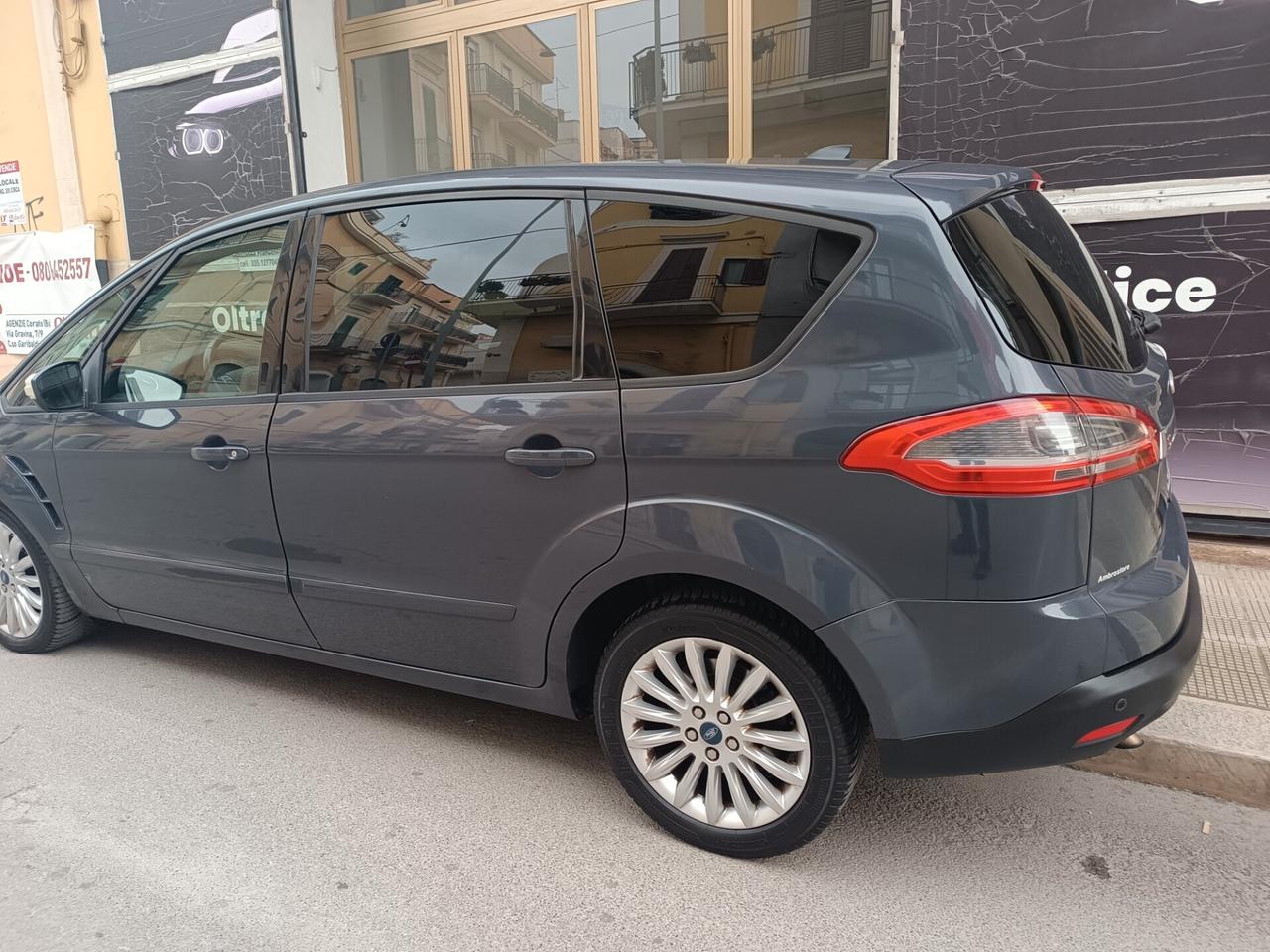 Ford S-Max 2.0 TDCi 163CV TITANIUM 7 POSTI NAVI