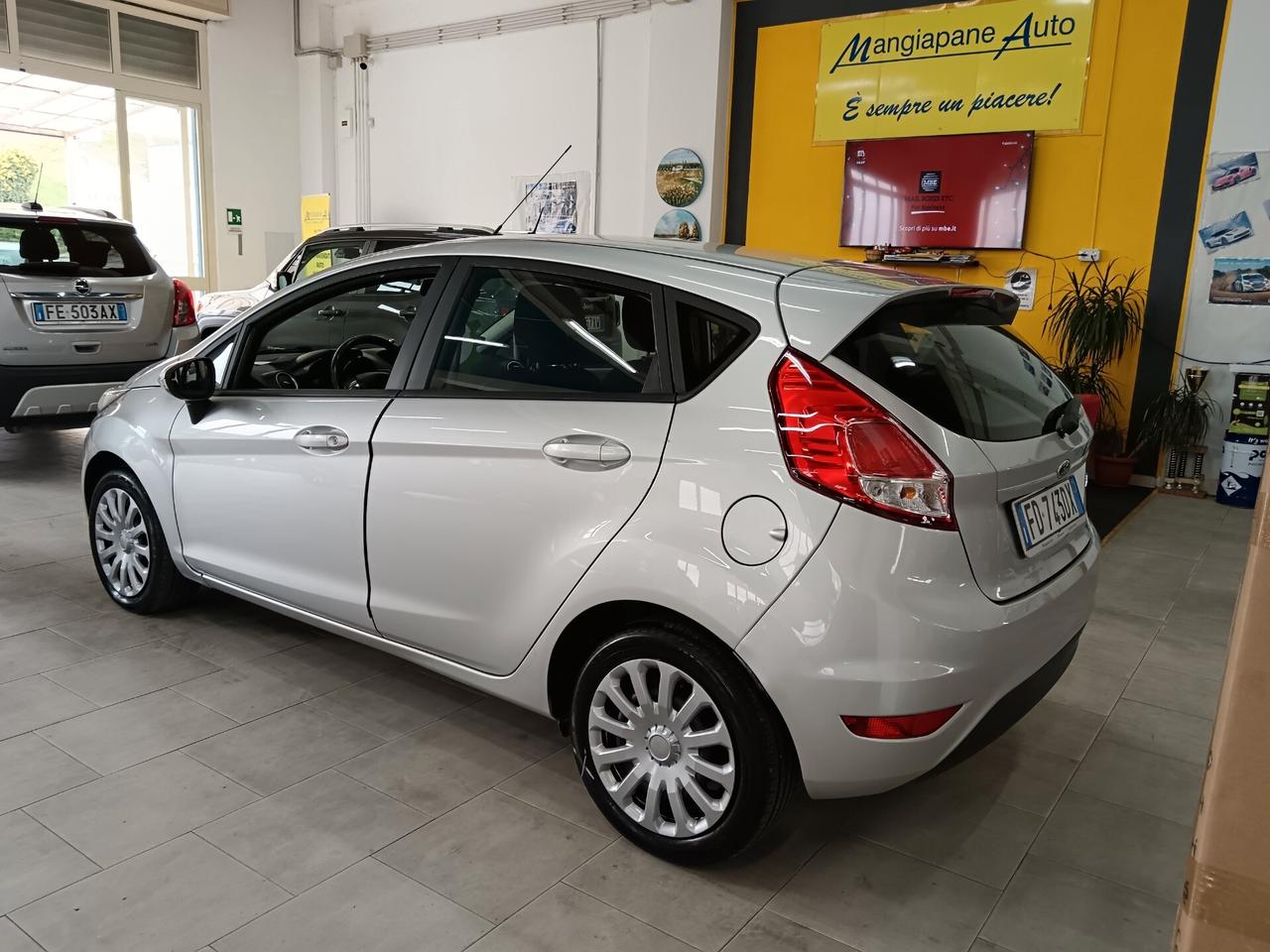 Ford Fiesta 1.5 TDCi 75CV 5 porte Titanium