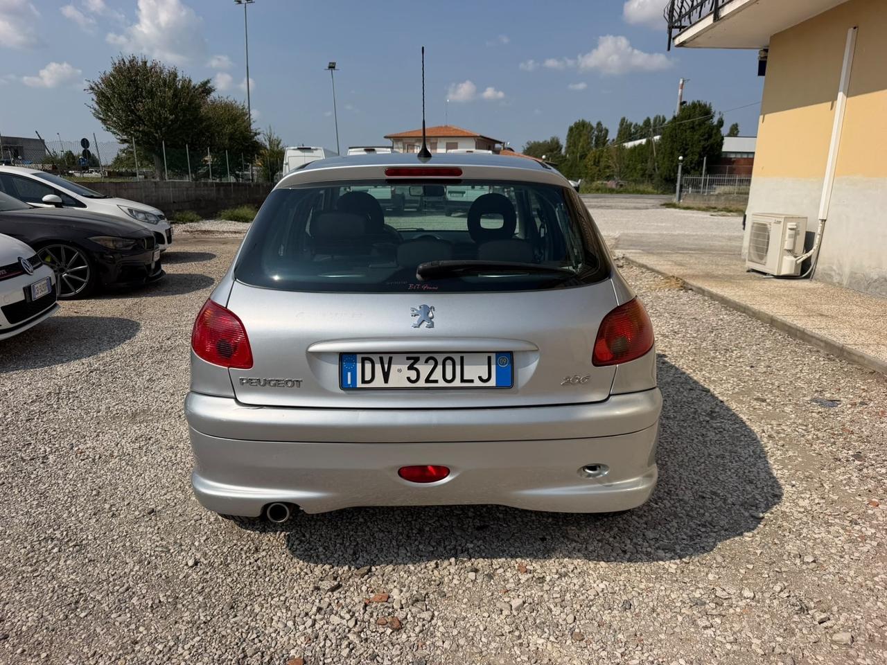 Peugeot 206 1.4 5p. Enfant Terrible