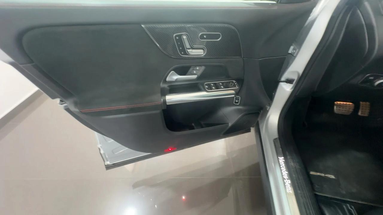 Mercedes-benz GLA 200 Automatic Premium