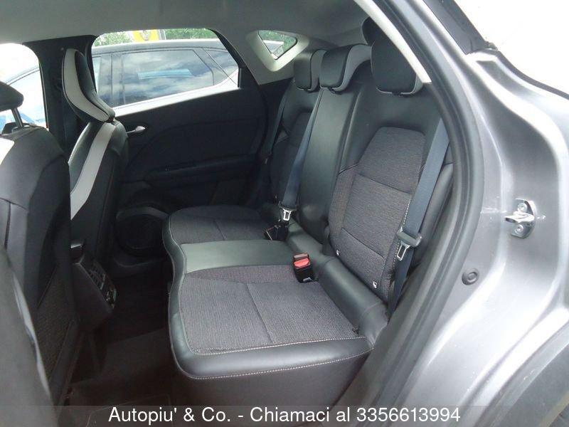 Renault Captur Hybrid E-Tech 145 CV Intens