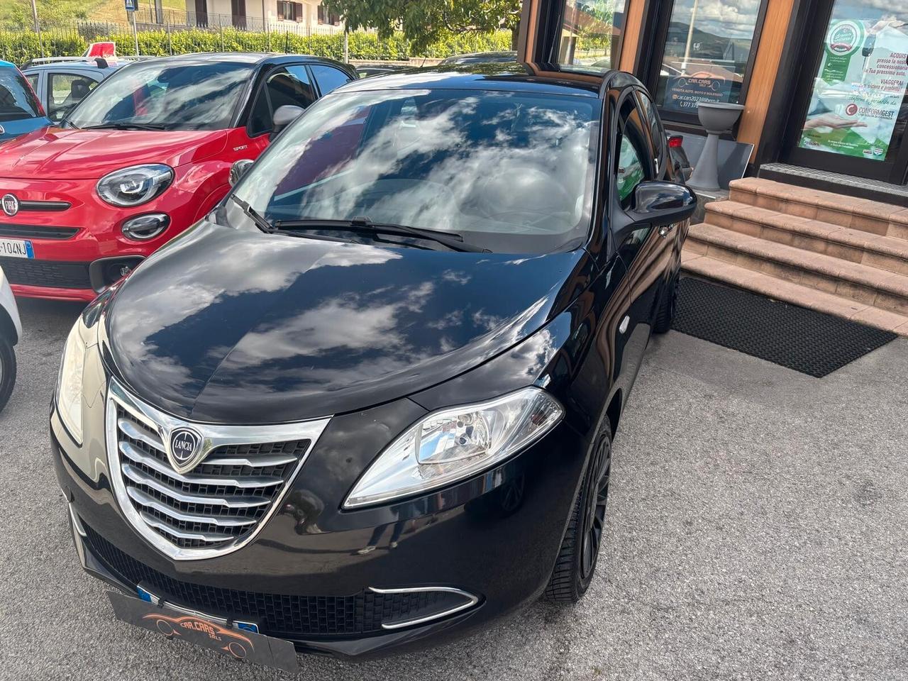 Lancia Ypsilon 1.2 69 CV 5 porte GPL Ecochic Gold