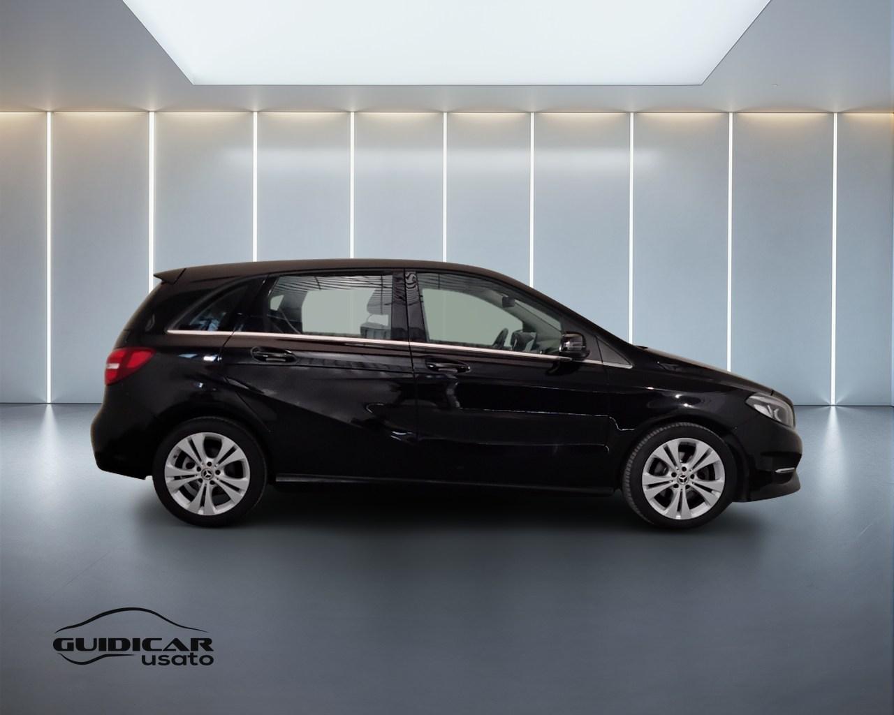 Mercedes-Benz Classe B - T246 - B 200 d (cdi) Sport auto