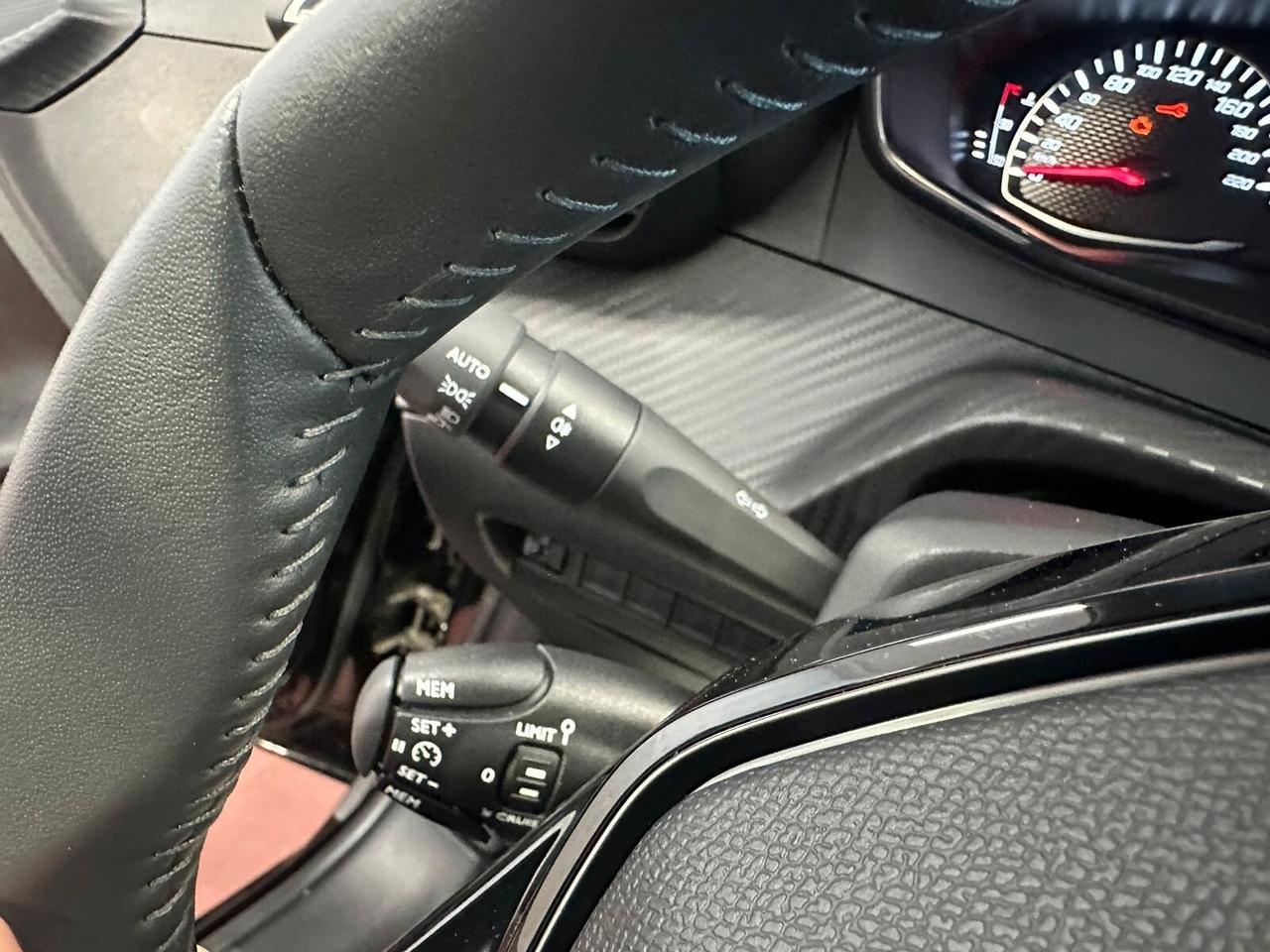 Peugeot 208 PureTech 100 Stop&Start 5 porte Active