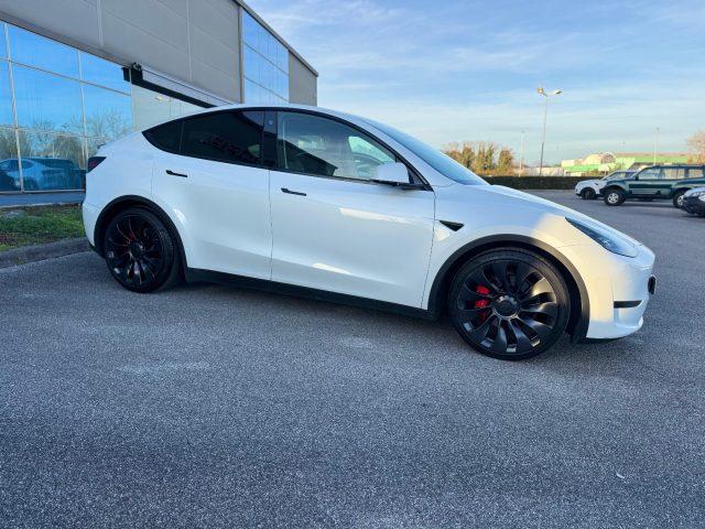 TESLA Model Y PERFORMANCE DUAL MOTOR AWD *UNIPROP*