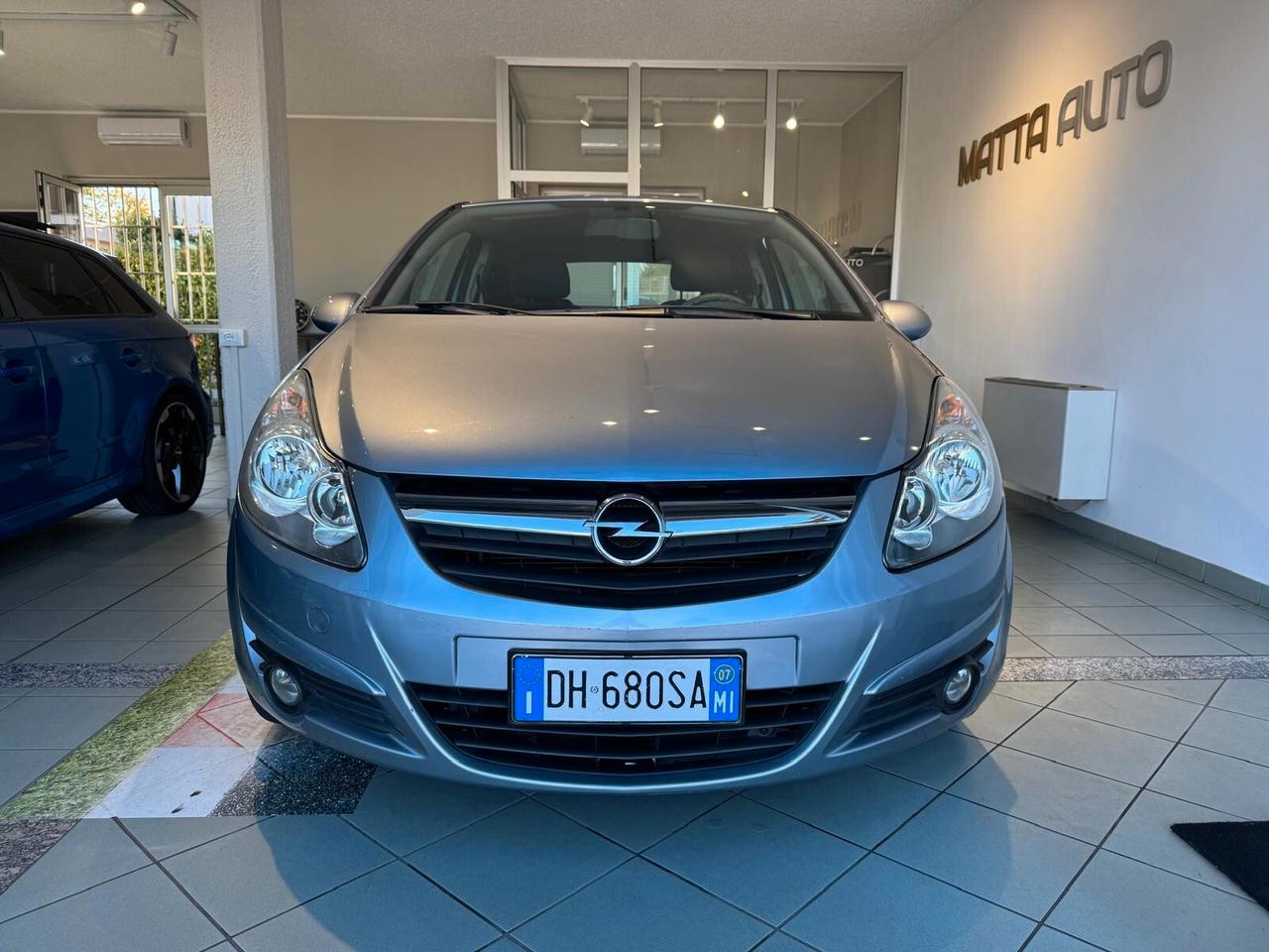 Opel Corsa 1.2 3 porte Club