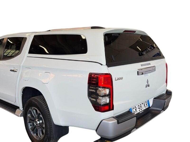 Mitsubishi L200 L200 d.cab 2.3d Intense 4wd 150cv auto