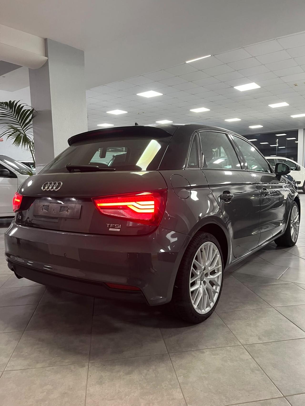 Audi A1 SPB 1.0 TFSI ultra Design