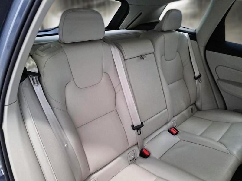 VOLVO XC60 T6 PLUG-IN AWD AUTO RECHARGE INS. EXP SUV