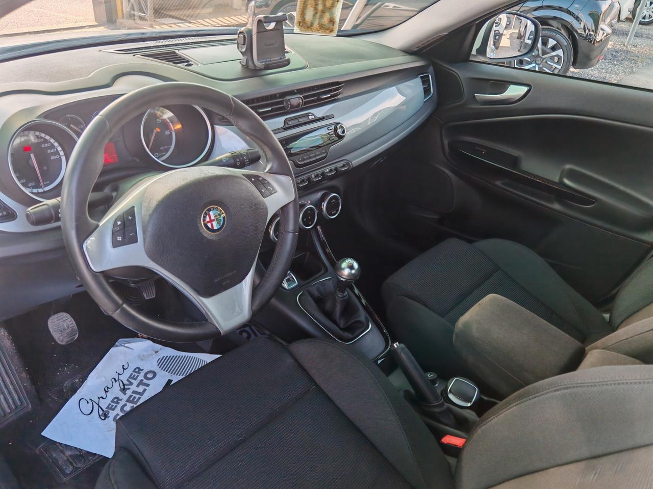 Alfa Romeo Giulietta 1.6 JTDm-2 105 CV Distinctive