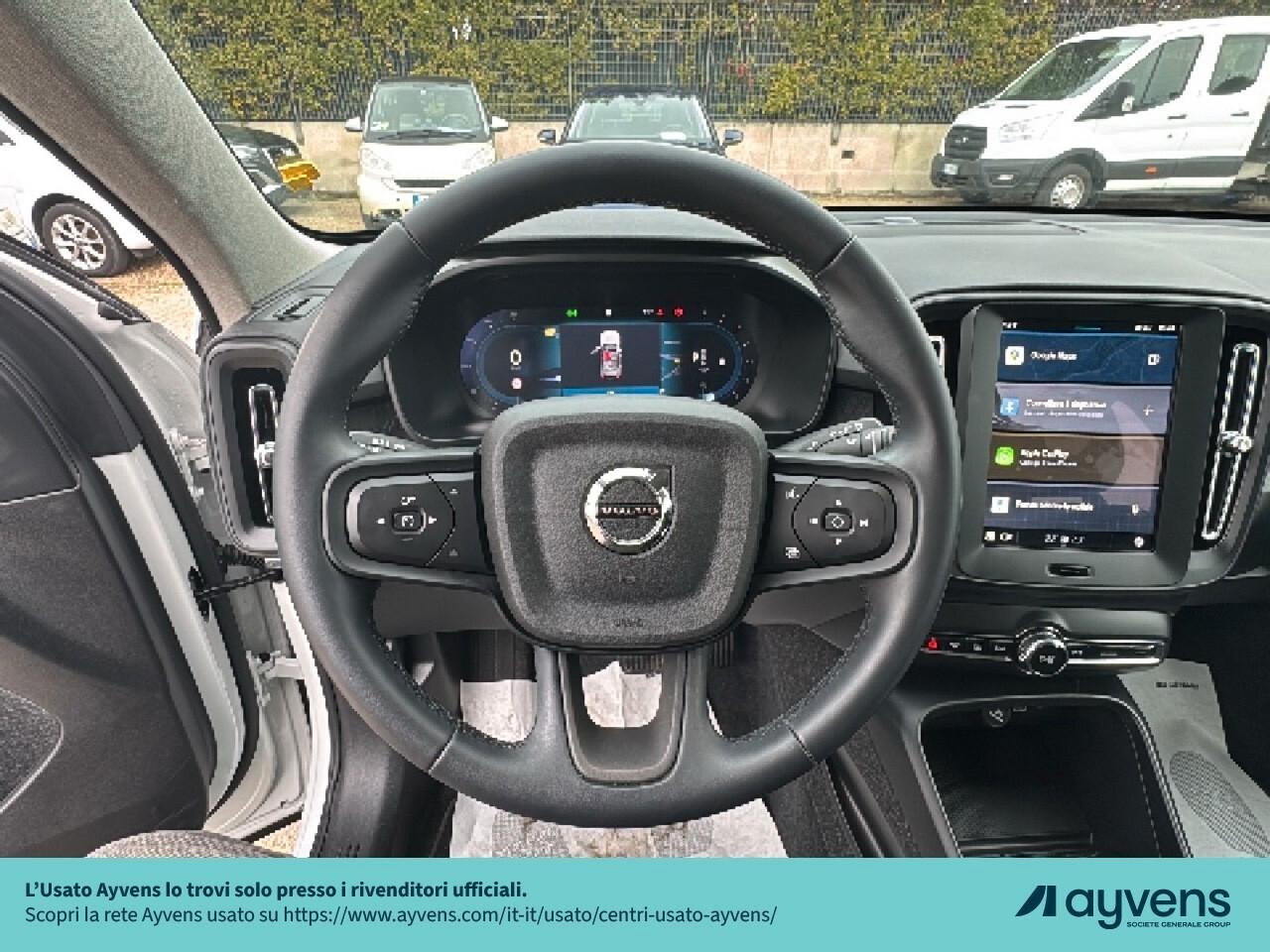 Volvo XC40 B3 automatico Essential