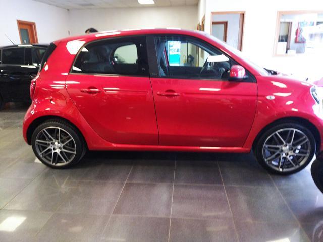 SMART ForFour 09cc BRABUS 109cv NAVI BLUETOOTH SENS PARK CERCHI