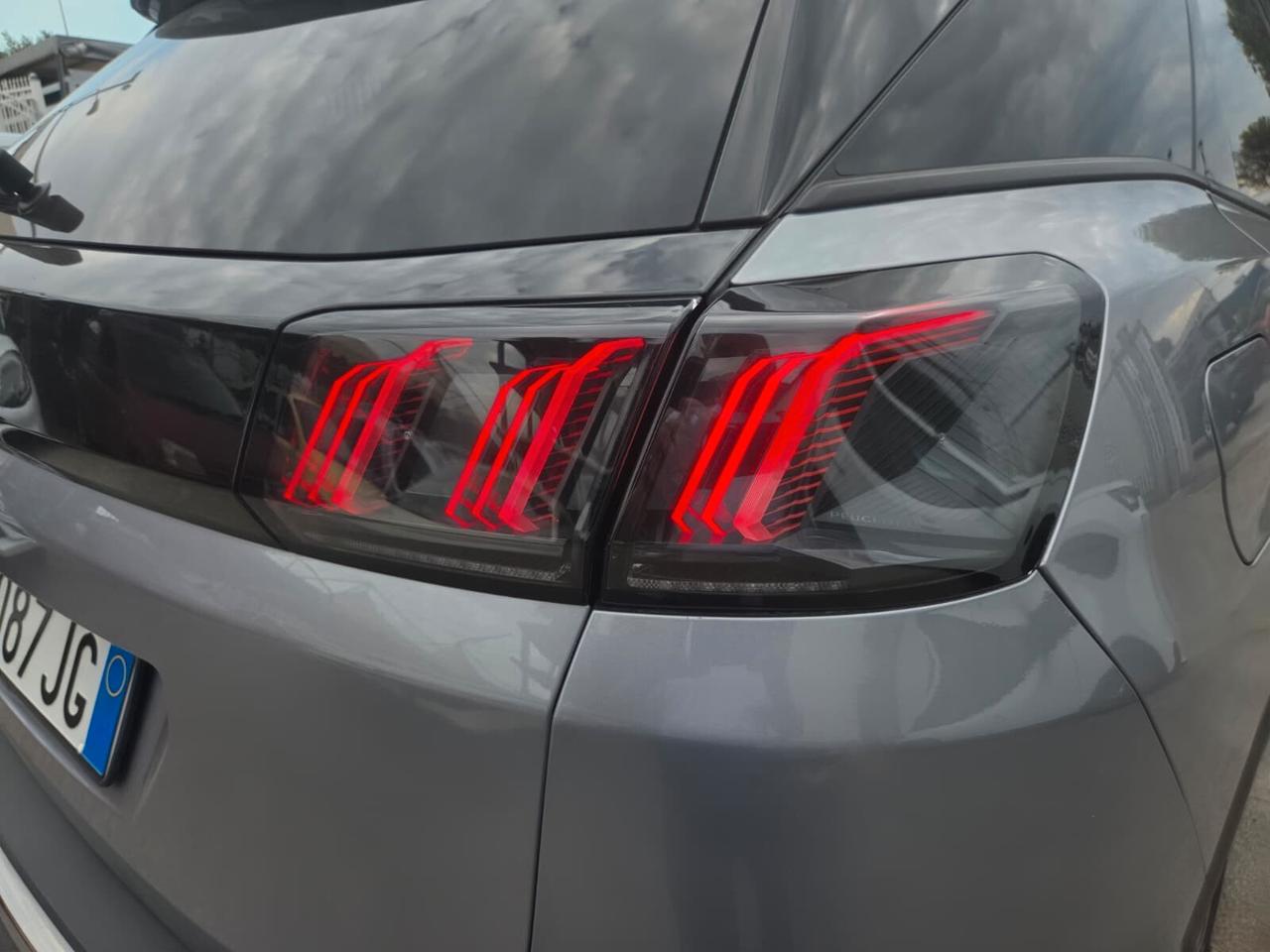 Peugeot 3008 BlueHDi 130 S&S EAT8 Allure